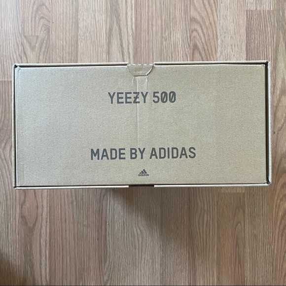 Adidas YEEZY 500 Tyrian - Picture 3 of 4